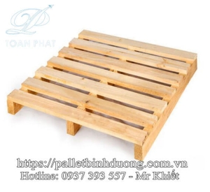 Pallet Gỗ 2 Hướng Nâng Tải Trọng 2.5 Tấn