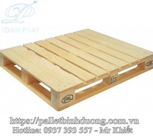 Pallet Gỗ 4 Hướng Nâng Tải Trọng 3 Tấn