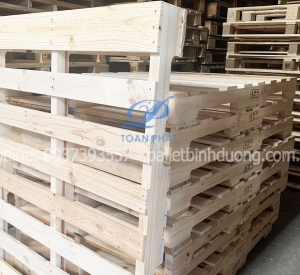 Pallet Gỗ Mới Tại Long An