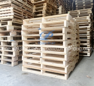 Pallet Gỗ Mới Tại TPHCM